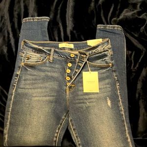 NWT KANCAN jeans size 13/30 ankle skinny